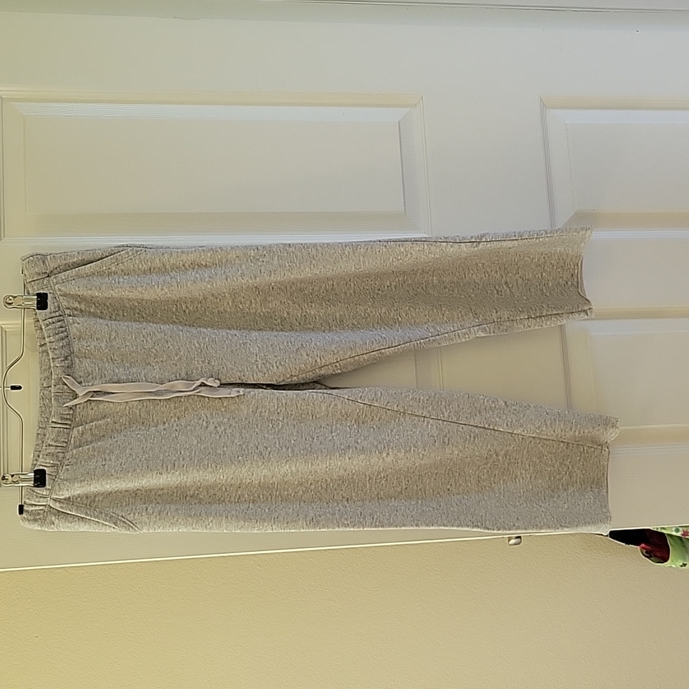 Secret Treasures crop pants